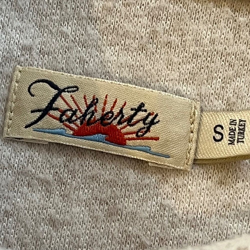 Faherty Legend Sweater Shirt Womens S Oatmeal Cream - Picture 4 of 7